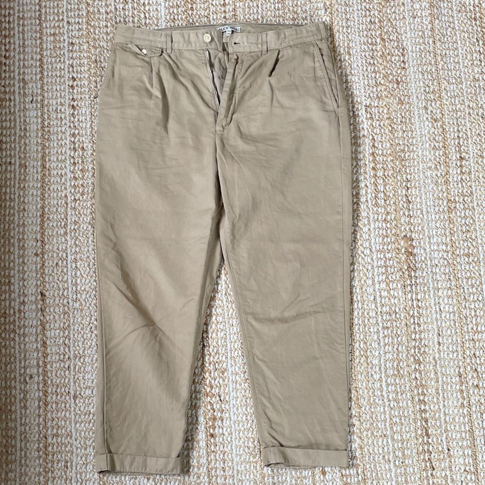 Alex Mill pleated tan chinos. Cropped short.